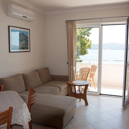 Villa Koala Apartments Zaboric Eksteriør bilde