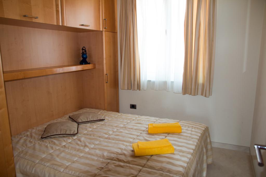 Villa Koala Apartments Zaboric Eksteriør bilde